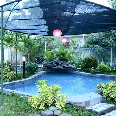 Reddoorz Syariah Plus Near Banyuwangi Airport Exteriör bild