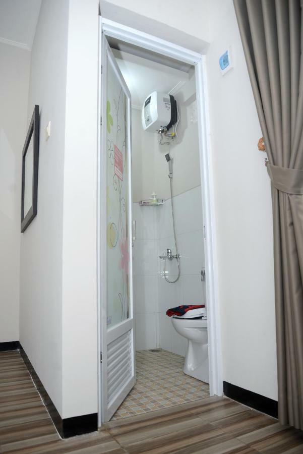 Reddoorz Syariah Plus Near Banyuwangi Airport Exteriör bild